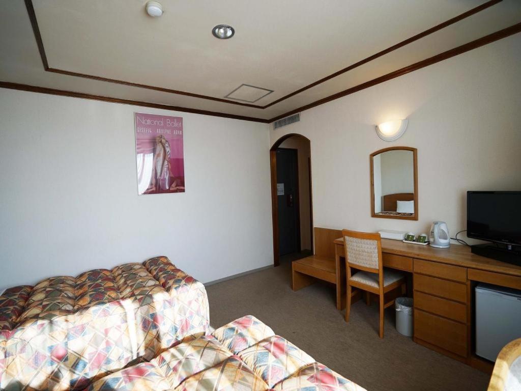 Neyagawa Trend Hotel 오사카 외부 사진