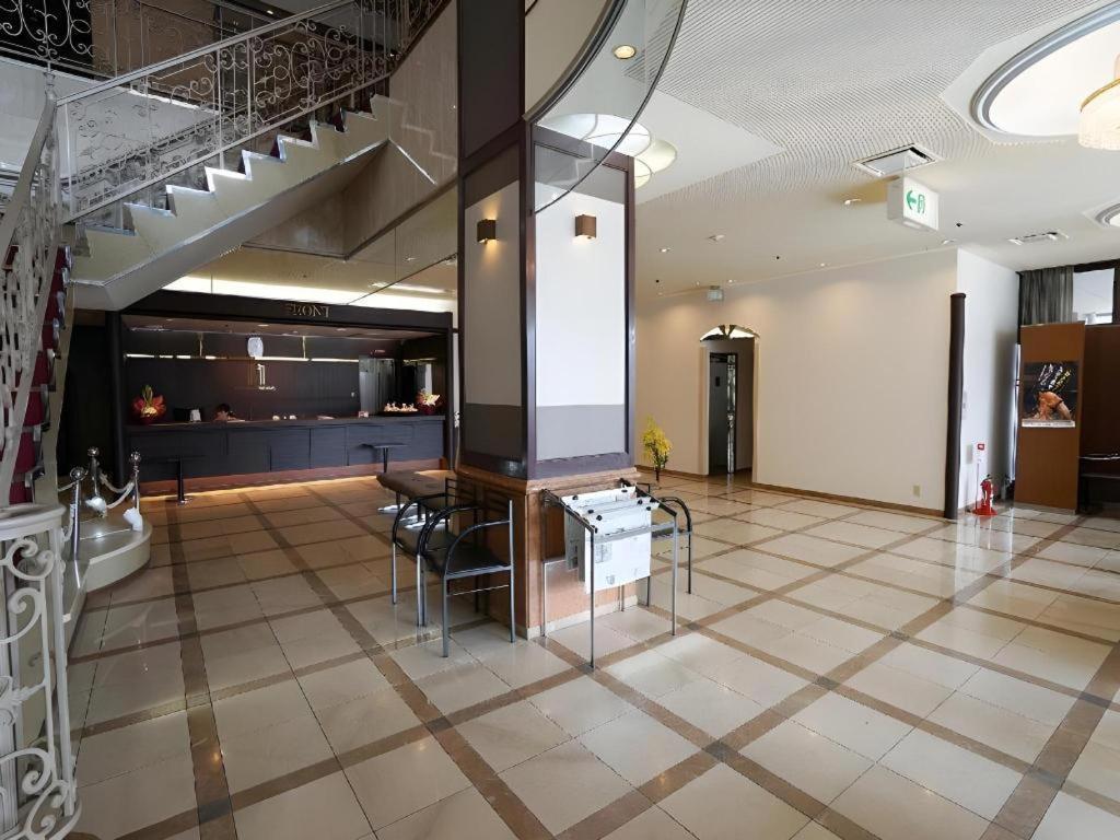 Neyagawa Trend Hotel 오사카 외부 사진